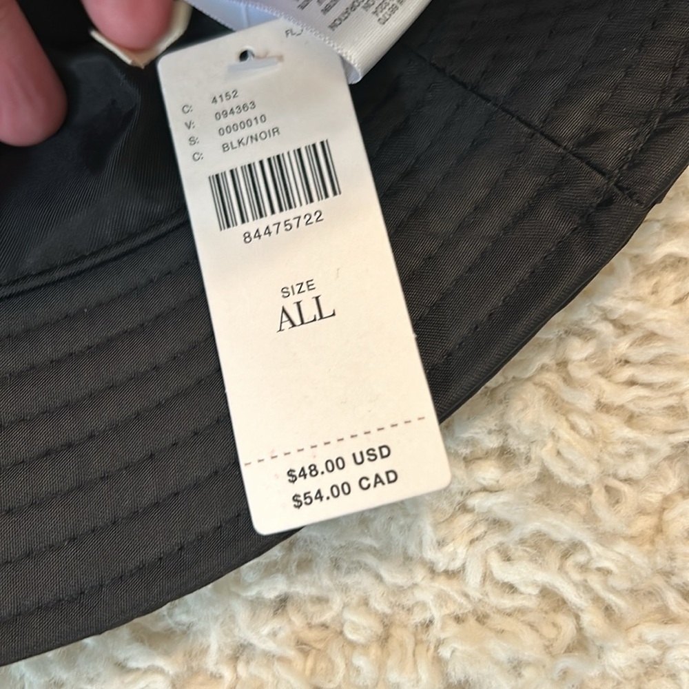 NWT OS ANTHRO nylon bucket hat in black and white - Picture 2 of 8
